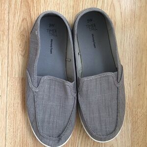Time and Tru women gray Slip-On Loafers 9w